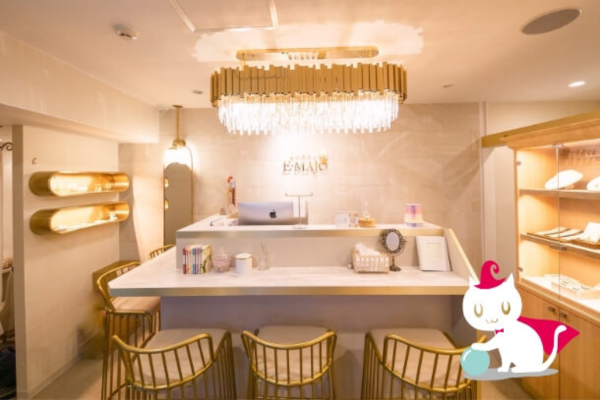 占いカフェイーマジョ錦店