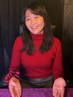 愛乃ゆめ先生