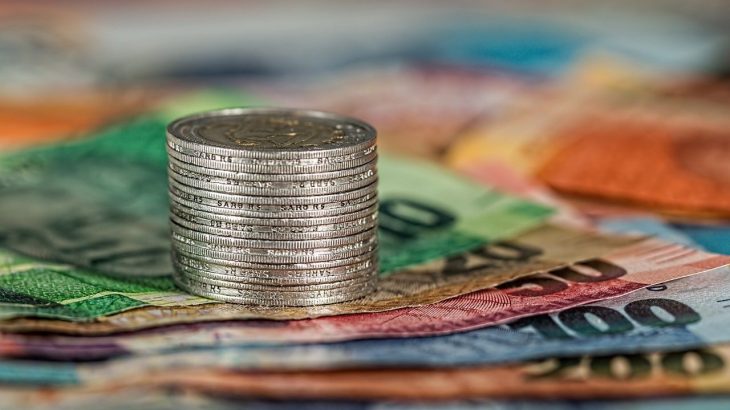 100万借りる審査なしの銀行は？どうしても100万円必要。100万貸します個人融資は危険
