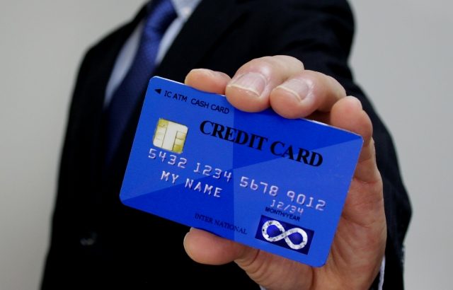クレジットカードを1枚に絞るならこのカード！1枚しか持たないメリットと最強カード紹介