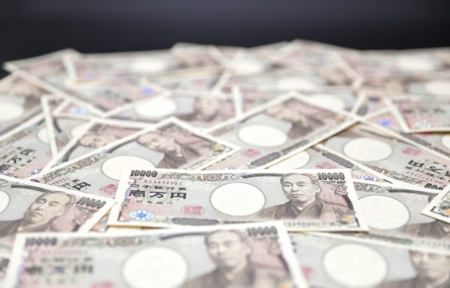 一時的にお金を作る方法6選！グレーな方法・大至急お金を作るには？